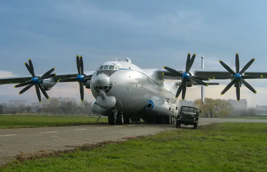 An-22